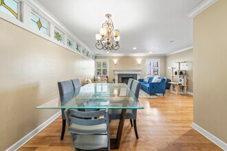 641 Silver Rock Ln in Buffalo Grove, IL - Building Photo - Building Photo