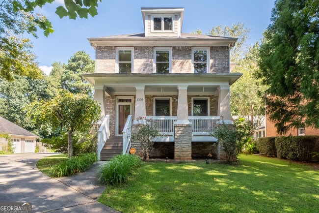 property at 1330 Skyhaven Rd SE