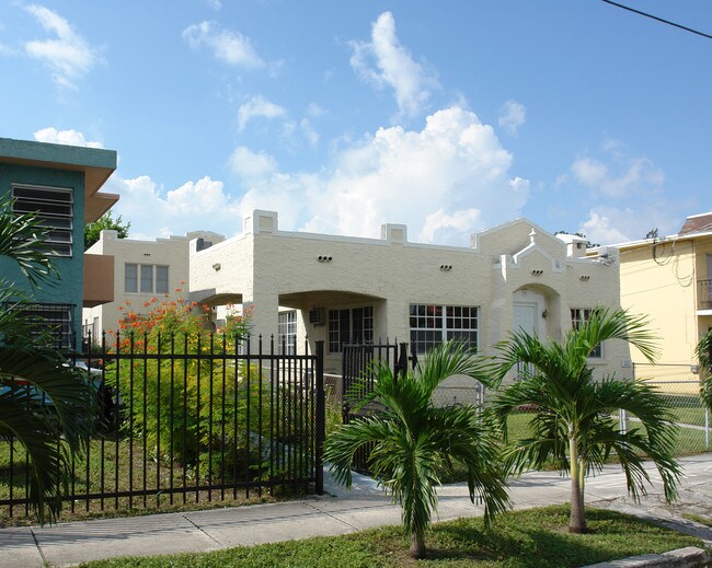 1528 SW 4th St in Miami, FL - Building Photo - Building Photo