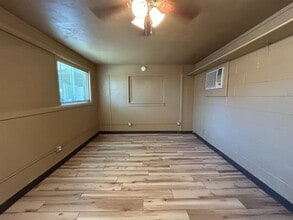 2220 29th St in Lubbock, TX - Foto de edificio - Building Photo