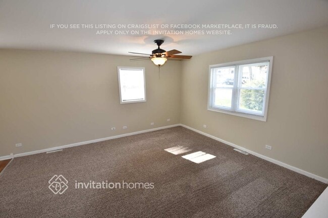 5301 W Orchard Dr in Mccullom Lake, IL - Building Photo - Building Photo