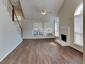 830 Greenridge Dr in Arlington, TX - Building Photo - Building Photo