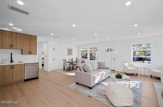 6251 Alcove Ave in Los Angeles, CA - Building Photo - Building Photo