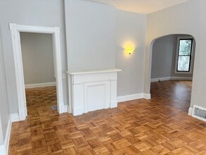 920 S Jackson St in Jackson, MI - Building Photo - Building Photo