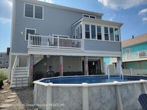 387 Kingfisher Rd in Tuckerton, NJ - Building Photo - Building Photo