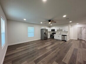 148 Claire Ave in Panama City, FL - Foto de edificio - Building Photo