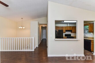 2520 Hewatt Rd in Snellville, GA - Foto de edificio - Building Photo