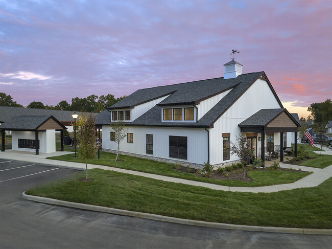 The Residences at Sara Crossing in Powell, OH - Building Photo - Building Photo