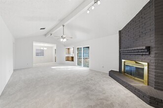 16615 Dounreay Dr in Houston, TX - Building Photo - Building Photo