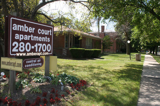 Amber Court Apartments in Royal Oak, MI - Foto de edificio - Building Photo