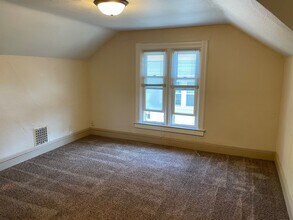 650 Franklin St in Oshkosh, WI - Building Photo - Building Photo