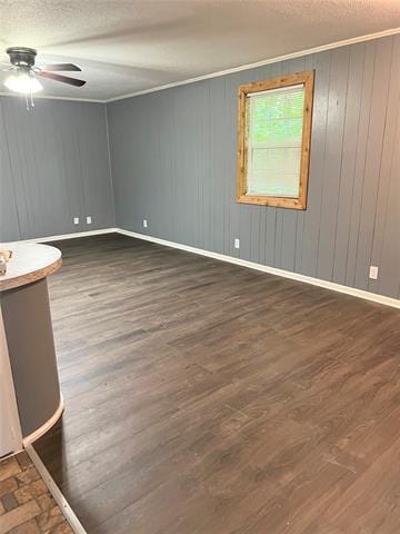 907 Ellis St in Waxahachie, TX - Building Photo - Building Photo