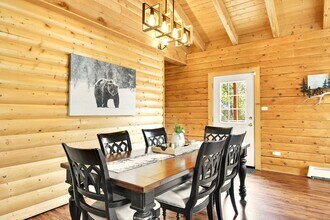 28609 Mountain View Rd in Conifer, CO - Building Photo - Building Photo