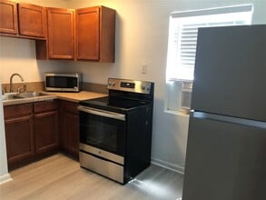 624 N J St in Lake Worth Beach, FL - Building Photo - Building Photo
