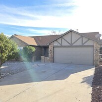 7304 Grange Ave NW in Albuquerque, NM - Building Photo