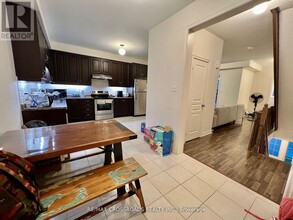 26 Spiv Grv Wy in Markham, ON - Building Photo - Building Photo