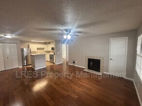 390 Lake Placid Ct in Altamonte Springs, FL - Building Photo - Building Photo