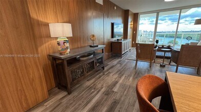 400 Sunny Isles Blvd in Sunny Isles Beach, FL - Building Photo - Building Photo