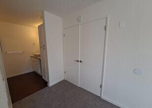 10202 Black Mountain Rd in San Diego, CA - Building Photo - Building Photo