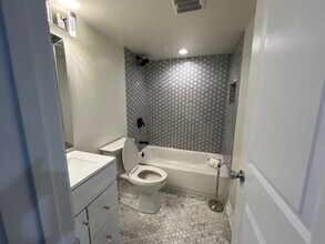 2833 Oldknow Dr NW in Atlanta, GA - Building Photo - Building Photo