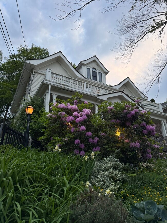 property at 186 Winchester St