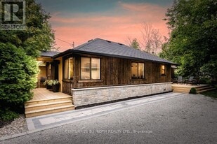 12 Domar Rd in Tiny, ON - Building Photo