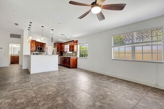 4679 Ossabaw Way in Naples, FL - Building Photo - Building Photo