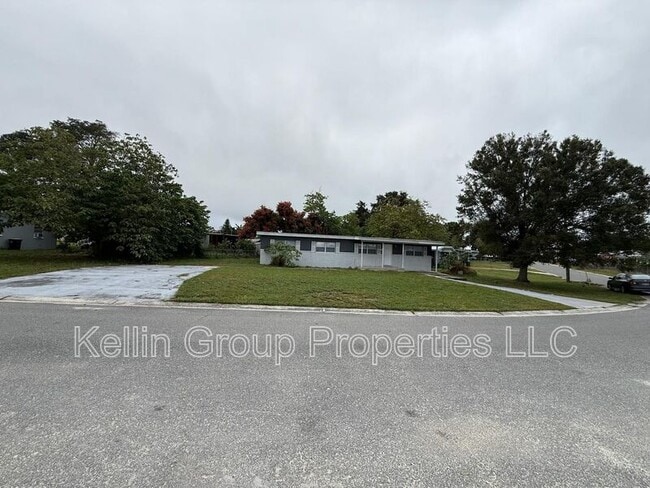1142 Carefree Cove Dr in Winter Haven, FL - Building Photo - Building Photo