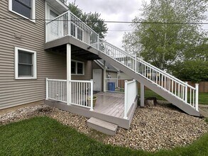 206 4th St in Waunakee, WI - Building Photo - Building Photo