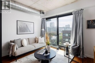 47 Lower River Street in Toronto, ON - Building Photo - Building Photo