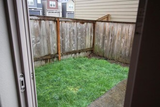 13102 NE 26th St in Vancouver, WA - Building Photo - Building Photo