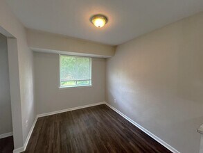 1401 Lazy Brook in Tallahassee, FL - Building Photo - Building Photo