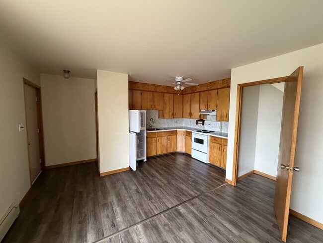 property at 9 Sunset Dr