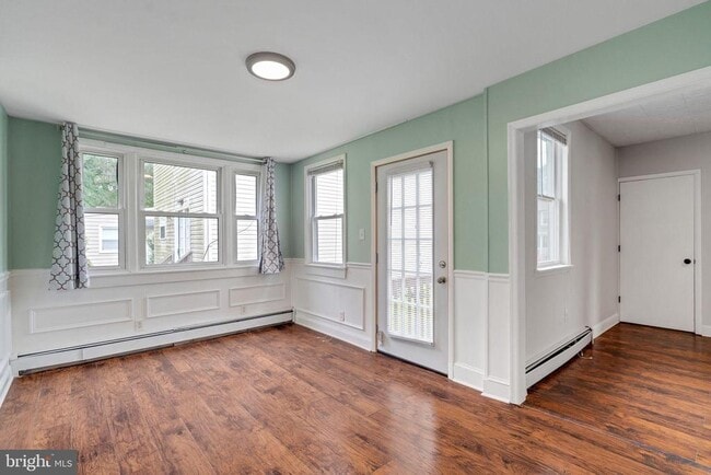property at 231 W Washington Ave