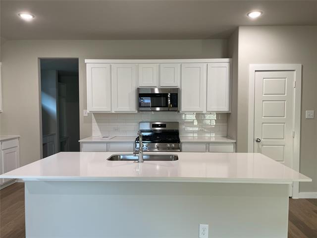 521 Whispering Winds Trl in McKinney, TX - Foto de edificio - Building Photo