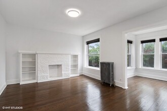 2040 W Birchwood Ave, Unit 2 in Chicago, IL - Building Photo - Building Photo