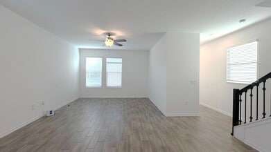 17100 Salty Dog Rd in Winter Garden, FL - Building Photo - Building Photo