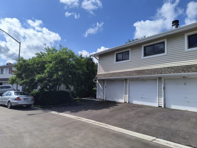 property at 748 Whitesail Dr