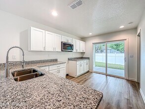 780 W 5th St in St. Augustine, FL - Building Photo - Building Photo