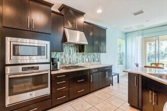 6113 Anise Dr in Sarasota, FL - Building Photo - Building Photo