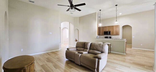 501 Central Rdg Ln in Frostproof, FL - Building Photo - Building Photo