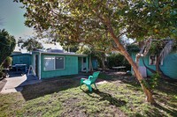 6648 Del Playa Dr in Goleta, CA - Building Photo - Building Photo