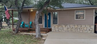 1226 Amanda Dr in Canyon Lake, TX - Building Photo