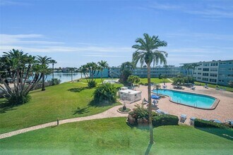 300 64th Ave in St Pete Beach, FL - Building Photo - Building Photo