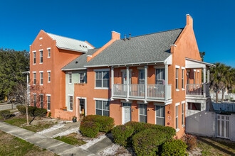 Bradenton Village in Bradenton, FL - Building Photo - Primary Photo