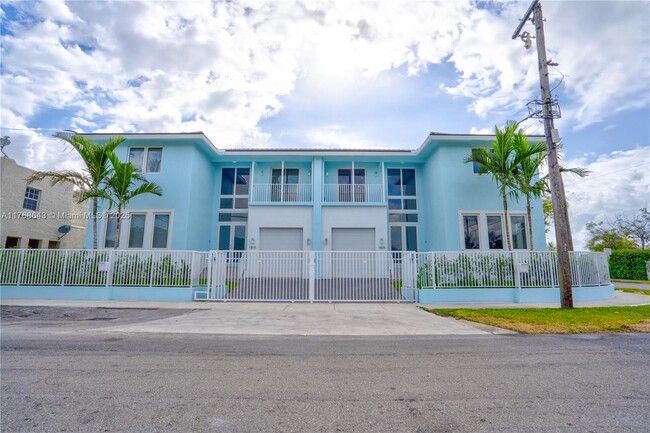 property at 1805 NW 22nd Ct
