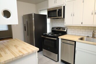 1834 N Auburn St in Indianapolis, IN - Building Photo - Building Photo