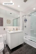 90 William St in New York, NY - Building Photo - Building Photo