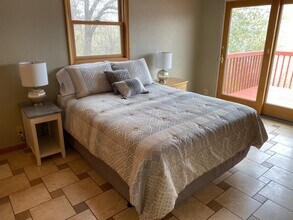 540 Shoreline Dr in Polson, MT - Building Photo - Building Photo