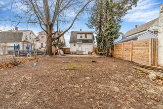 213 East Ave in West Haven, CT - Building Photo - Building Photo